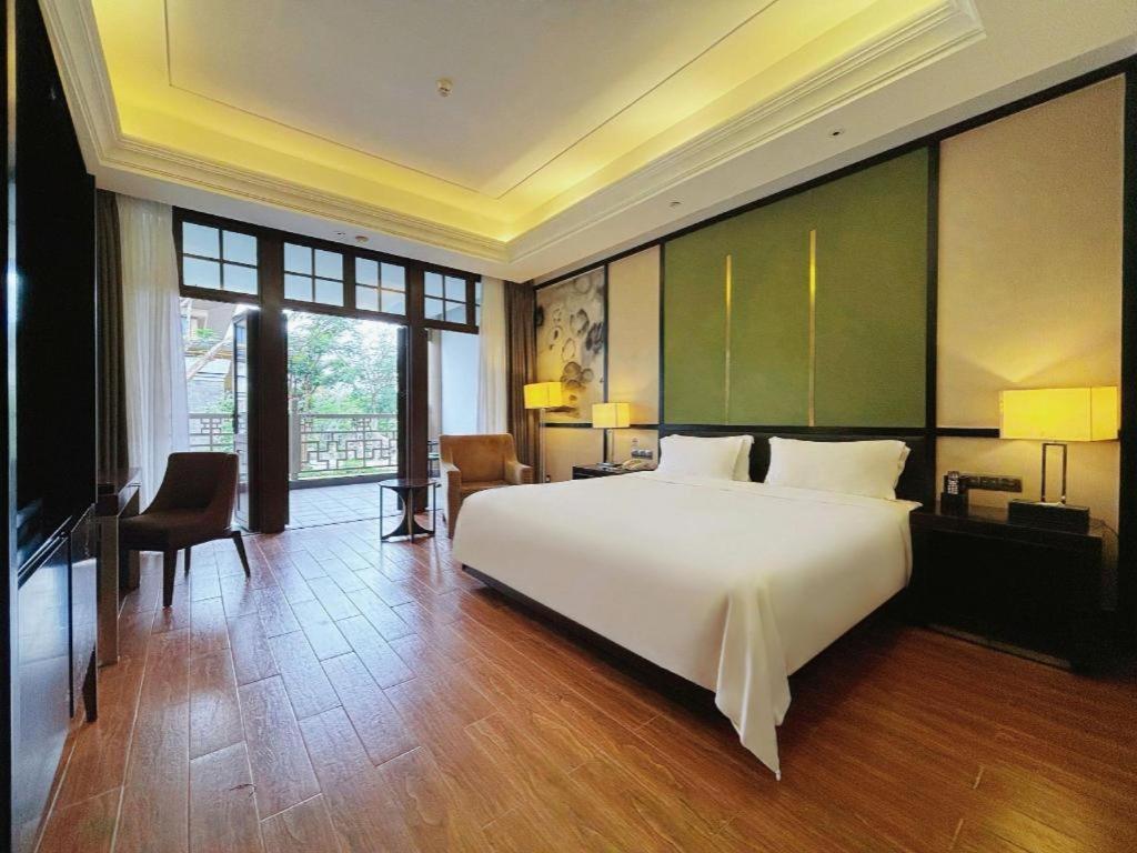 Eadry Royal Garden Hotel Haikou Haikou (Hainan) Exterior foto