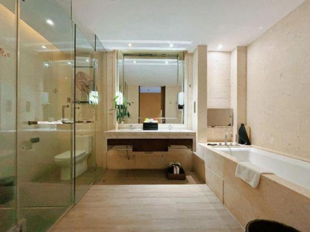 Eadry Royal Garden Hotel Haikou Haikou (Hainan) Exterior foto